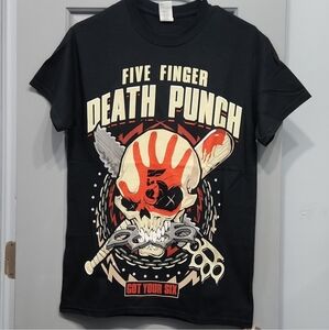 NWOT 2 sided 5FDP Five Finger Death Punch Zombie Skull 2016 Tour Tee